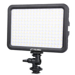 YELANGU YLG0504B ضوء استوديو قابل للتعتيم بدون استقطاب 204 مصباح LED 1000 لومن 3300-5600 كلفن ضوء فيديو وتصوير لكاميرات كانون، نيكون، DSLR، 204 مصباح LED