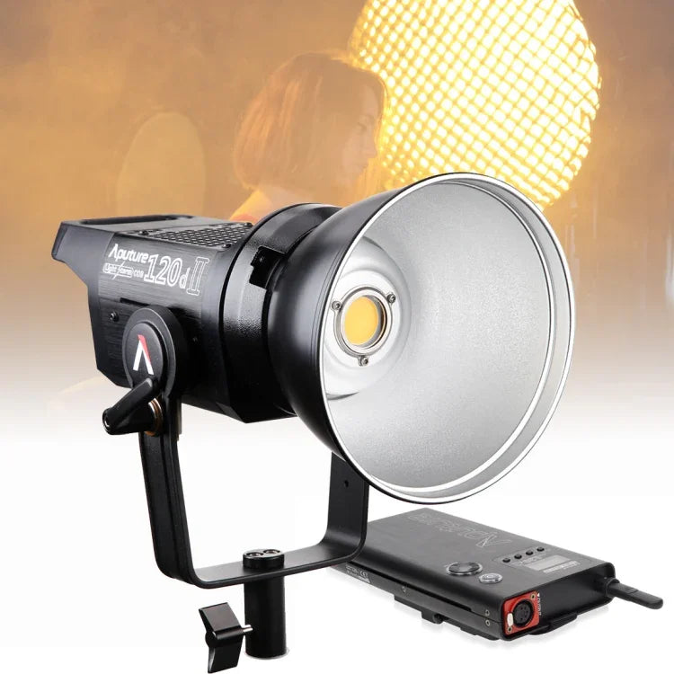 إضاءة استوديو Aputure LS C120D II عالية استعادة اللون CRI 96 ضوء عاصفة طبيعية بيضاء 5500K COB LED مع جهاز تحكم لاسلكي 2.4GHz وصندوق تحكم