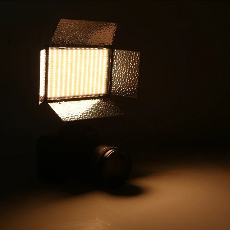 LED01 520 مصباح LED 4100 لومن ضوء احترافي للتدوين المرئي والتصوير الفوتوغرافي لكاميرات كانون / نيكون DSLR، 520 LED