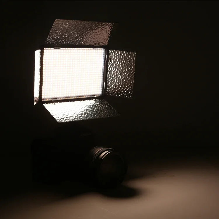LED01 520 مصباح LED 4100 لومن ضوء احترافي للتدوين المرئي والتصوير الفوتوغرافي لكاميرات كانون / نيكون DSLR، 520 LED