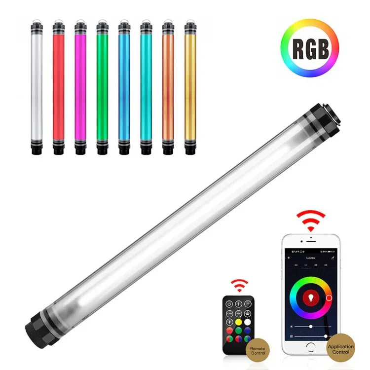 مصباح فيديو LED ملون احترافي LUXCeO P7RGB مع تطبيق تحكم، درجة حرارة لون قابلة للتعديل، مقاوم للماء، ضوء تعبئة يدوي مع جهاز تحكم عن بُعد، P7RGB Pro