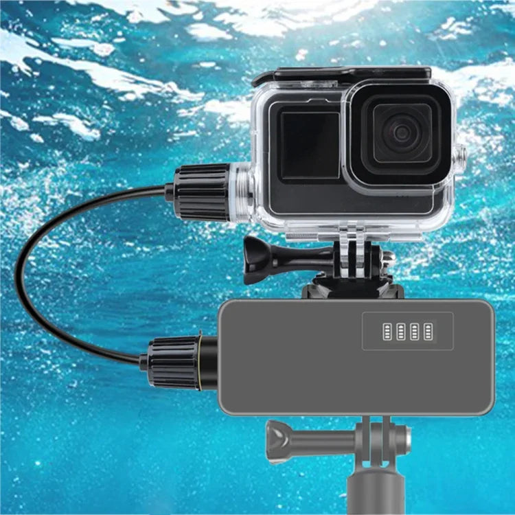 غطاء واقي مقاوم للماء مع مشبك وشاسيه أساسي وشحن حتى 30 متر لكاميرا GoPro HERO10 Black / HERO9 Black، لـ GoPro HERO9 Black / الشحن