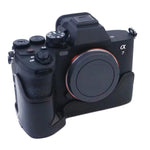 قاعدة حافظة نصفية من جلد PU مع خيط 1/4 إنش لكاميرا Sony A7 IV، لـ Sony A7 IV