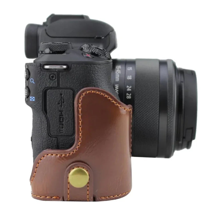 قاعدة غلاف كاميرا نصفية من جلد PU بخيط 1/4 بوصة لكاميرا كانون EOS M50 / M50 Mark II، لكاميرا كانون EOS M50