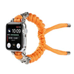 سوار ساعة مضفر بحبل مظلة بنقشة جمجمة، لسلسلة Apple Watch Ultra بمقاس 49مم / السلسلة 8 و 7 بمقاس 45مم / SE 2 و 6 و SE و 5 و 4 بمقاس 44مم / 3 و 2 و 1 بمقاس 42مم، لسلسلة Apple Watch 8 و 7 بمقاس 41مم / SE 2 و 6 و SE و 5 و 4 بمقاس 40مم / 3 و 2 و 1 بمقاس 38مم