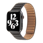 سوار ساعة من الجلد بحلقة متداخلة لسلسلة Apple Watch 6 و SE و 5 و 4 مقاس 44مم / 3 و 2 و 1 مقاس 42مم، لسلسلة Apple Watch 7 مقاس 45مم / 6 و SE و 5 و 4 مقاس 44مم / 3 و 2 و 1 مقاس 42مم