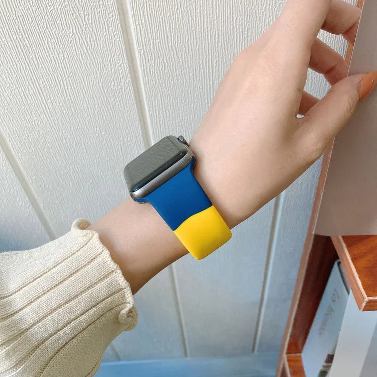 أساور ساعة سيليكون بألوان متناسقة قابلة للاستبدال لسلسلة Apple Watch 6 و SE و 5 و 4 مقاس 44مم / 3 و 2 و 1 مقاس 42مم، لسلسلة Apple Watch 44مم/42مم (أسود+أحمر+أبيض)، لسلسلة Apple Watch 44مم/42مم (أزرق فاتح+أزرق غامق+أصفر)