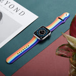 سوار ساعة سيليكون قوس قزح لسلسلة Apple Watch، 7 مقاس 45مم / 6 & SE & 5 & 4 مقاس 44مم / 3 & 2 & 1 مقاس 42مم، 7 مقاس 41مم / 6 & SE & 5 & 4 مقاس 40مم / 3 & 2 & 1 مقاس 38مم