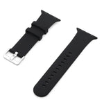 سوار ساعة بديل من السيليكون مع إبزيم فضي، لسلسلة Apple Watch 7 مقاس 41مم / و 6 و SE و 5 و 4 مقاس 40مم، لسلسلة Apple Watch 7 مقاس 45مم / و 6 و SE و 5 و 4 مقاس 44مم