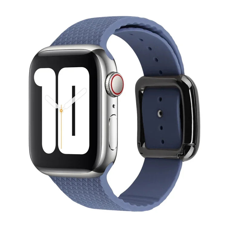 سوار ساعة سيليكون بإبزيم أسود لسلسلة Apple Watch، 7 بقياس 45مم / 6&SE&5&4 بقياس 44مم / 3&2&1 بقياس 42مم