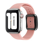 سوار ساعة سيليكون بإبزيم أسود لسلسلة Apple Watch، 7 بقياس 45مم / 6&SE&5&4 بقياس 44مم / 3&2&1 بقياس 42مم