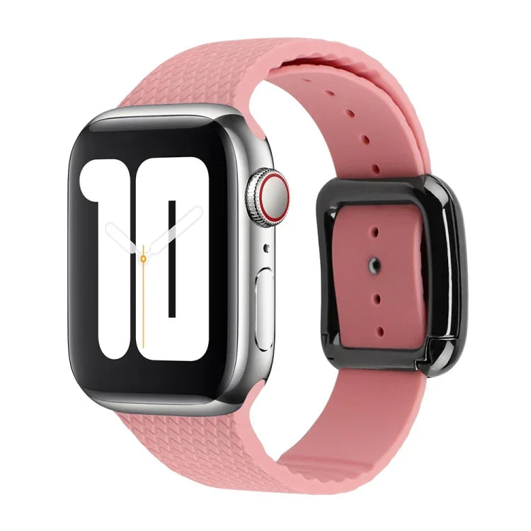 سوار ساعة سيليكون بإبزيم أسود لسلسلة Apple Watch، 7 بقياس 45مم / 6&SE&5&4 بقياس 44مم / 3&2&1 بقياس 42مم