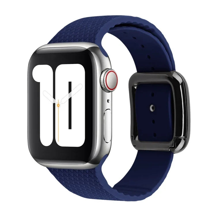سوار ساعة سيليكون بإبزيم أسود لسلسلة Apple Watch، 7 بقياس 45مم / 6&SE&5&4 بقياس 44مم / 3&2&1 بقياس 42مم