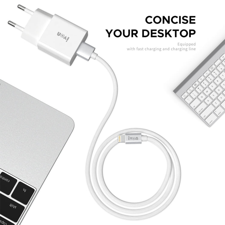 شاحن سفر IVON AD-35 2 في 1 بمنفذ USB QC3.0 بقوة 18 واط + كابل بيانات USB إلى USB-C / Type-C بطول 1 متر، قابس الاتحاد الأوروبي، قابس الولايات المتحدة