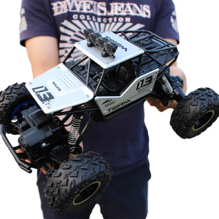 سيارة تسلق طرق وعرة 4WD بمحركين وتحكم عن بعد 2.4GHz، 6141، 6141 (فضي)، 6241، 6241 (فضي)
