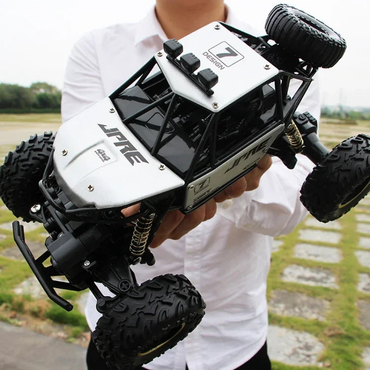 سيارة تسلق طرق وعرة 4WD بمحركين وتحكم عن بعد 2.4GHz، 6141، 6141 (فضي)، 6241، 6241 (فضي)