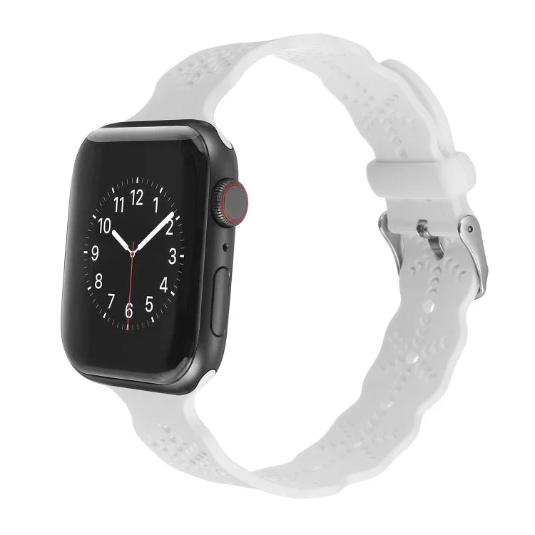 سوار ساعة من السيليكون بنقشة ندفة الثلج لسلسلة Apple Watch، 7 مقاس 41مم / 6&SE&5&4 مقاس 40مم / 3&2&1 مقاس 38مم، 7 مقاس 45مم / 6&SE&5&4 مقاس 44مم / 3&2&1 مقاس 42مم