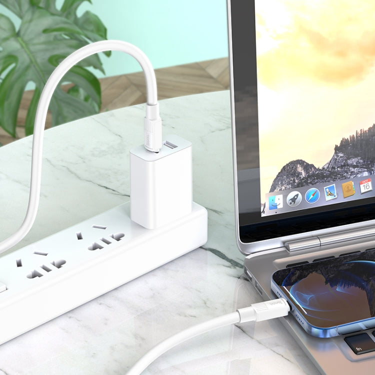 hoco X84 كابل شحن وبيانات صلب USB-C / Type-C إلى 8 دبابيس بقوة 20 واط، الطول: 1 متر