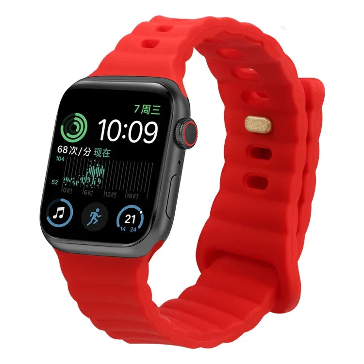 سوار ساعة من السيليكون مع إبزيم عكسي، لساعات Apple Watch Ultra 49 مم / السلسلة 8 و 7 45 مم / SE 2 و 6 و SE و 5 و 4 44 مم / 3 و 2 و 1 42 مم، لساعات Apple Watch السلسلة 8 و 7 41 مم / SE 2 و 6 و SE و 5 و 4 40 مم / 3 و 2 و 1 38 مم