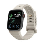 سوار ساعة من السيليكون مع إبزيم عكسي، لساعات Apple Watch Ultra 49 مم / السلسلة 8 و 7 45 مم / SE 2 و 6 و SE و 5 و 4 44 مم / 3 و 2 و 1 42 مم، لساعات Apple Watch السلسلة 8 و 7 41 مم / SE 2 و 6 و SE و 5 و 4 40 مم / 3 و 2 و 1 38 مم