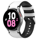 لساعات Samsung Galaxy Watch5 مقاس 44 مم / 40 مم، سوار ساعة من الجلد السيليكوني مع إبزيم فضي، S، L