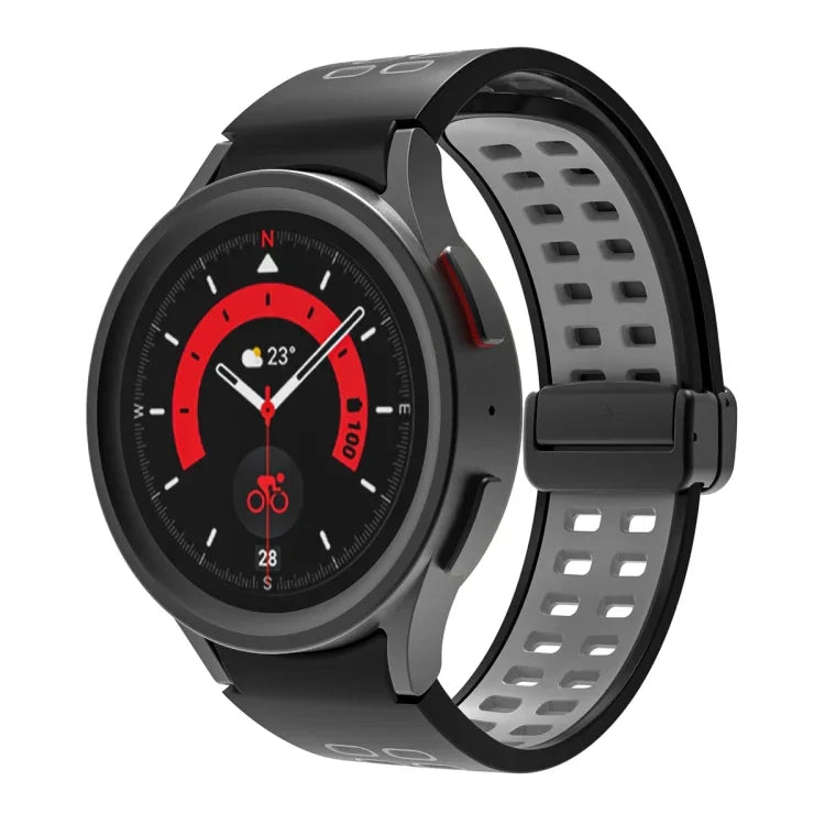 سوار ساعة سيليكوني قابل للطي مع ثقوب مزدوجة، لساعات Samsung Galaxy Watch5 Pro