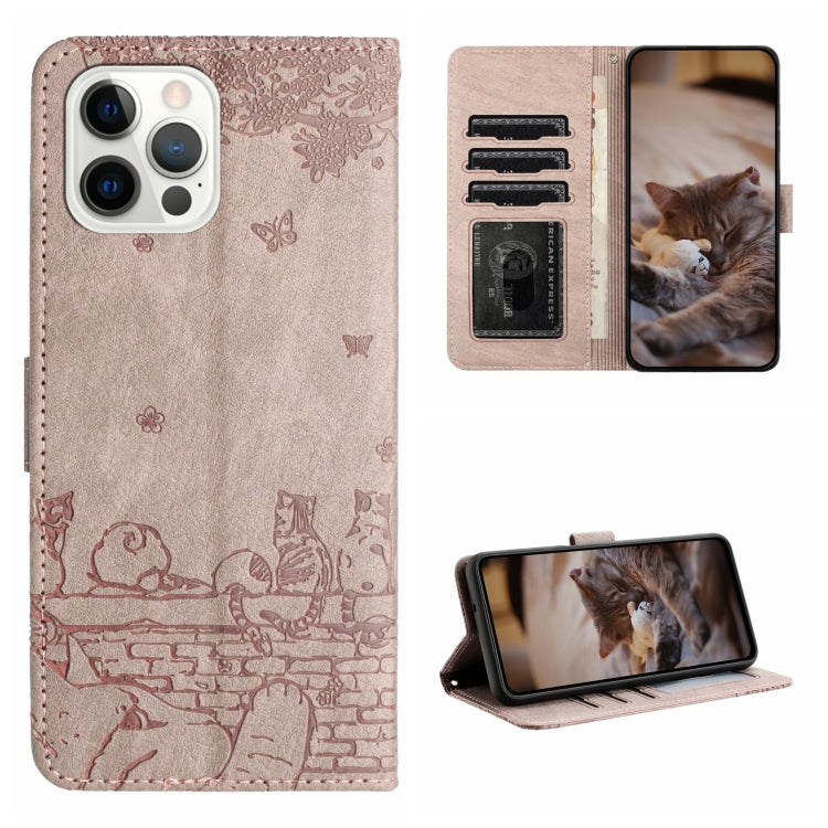 غطاء هاتف من الجلد بنقش قطة مع حبل معصم، لهواتف iPhone 16e / 17e، وiPhone 17 Pro Max، وiPhone 17 Pro، وiPhone 17، وiPhone Air، وiPhone 16 Pro Max، وiPhone 16 Pro، وiPhone 16 Plus، وiPhone 16