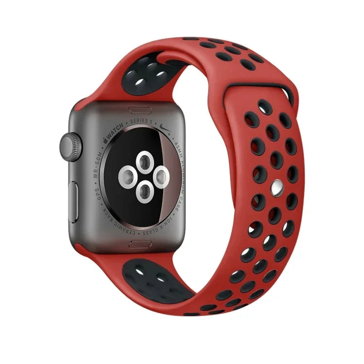 سوار ساعة سيليكون رياضي الإصدار القياسي، لسلسلة Apple Watch 7 مقاس 41 مم / 6 و SE و 5 و 4 مقاس 40 مم / 3 و 2 و 1 مقاس 38 مم، لساعات Apple Watch Ultra 49 مم / السلسلة 8 و 7 مقاس 45 مم / SE 2 و 6 و SE و 5 و 4 مقاس 44 مم / 3 و 2 و 1 مقاس 42 مم