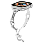سوار ساعة بسلسلة معدنية ملتوية، لساعة أبل SE 2022 44 مم، لساعة أبل سيريس 7 41 مم، لساعة أبل سيريس 7 45 مم، لساعة أبل SE 40 مم، لساعة أبل SE 44 مم، لساعة أبل سيريس 6 40 مم، لساعة أبل سيريس 6 44 مم