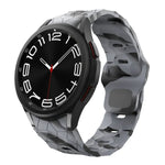 سوار ساعة سيليكون بنمط كرة القدم مع إبزيم عكسي، لسامسونج Galaxy Watch 6 / 6 Classic