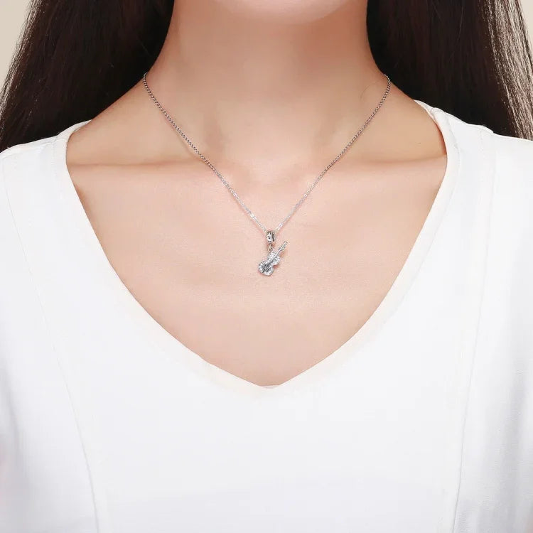 إكسسوارات قلائد DIY من الفضة النقية S925 على شكل كمان مزين بالزركون