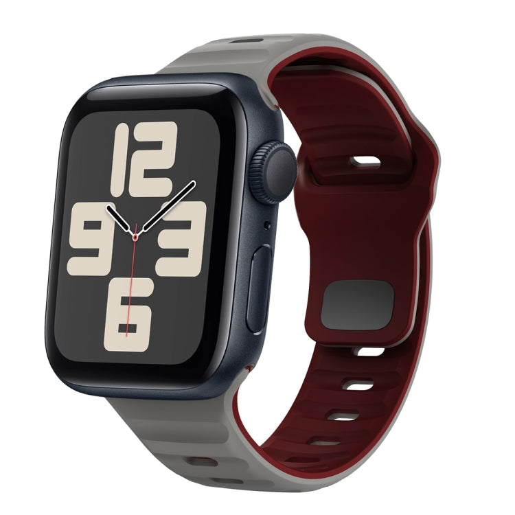 سوار ساعة سيليكون بقفل عكسي بنمط الموجة، لسلسلة Apple Watch 10 مقاس 46 مم، لسلسلة Apple Watch 10 مقاس 42 مم، لسلسلة Apple Watch SE 2023 مقاس 44 مم، لسلسلة Apple Watch SE 2023 مقاس 40 مم