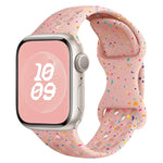 سوار ساعة من السيليكون بنمط تمويه مع إبزيم فراشة بنمط ثقوب، لسلسلة Apple Watch 10 مقاس 46مم، لسلسلة Apple Watch 10 مقاس 42مم، لسلسلة Apple Watch SE 2023 مقاس 44مم، لسلسلة Apple Watch SE 2023 مقاس 40مم
