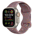 سوار ساعة من السيليكون بنمط تمويه مع إبزيم فراشة بنمط ثقوب، لسلسلة Apple Watch Ultra 2 مقاس 49مم، لسلسلة Apple Watch 9 مقاس 45مم، لسلسلة Apple Watch 9 مقاس 41مم، لسلسلة Apple Watch Ultra مقاس 49مم