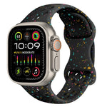 سوار ساعة من السيليكون بنمط تمويه مع إبزيم فراشة بنمط ثقوب، لسلسلة Apple Watch Ultra 2 مقاس 49مم، لسلسلة Apple Watch 9 مقاس 45مم، لسلسلة Apple Watch 9 مقاس 41مم، لسلسلة Apple Watch Ultra مقاس 49مم