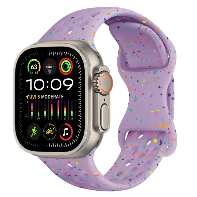 سوار ساعة من السيليكون بنمط تمويه مع إبزيم فراشة بنمط ثقوب، لسلسلة Apple Watch Ultra 2 مقاس 49مم، لسلسلة Apple Watch 9 مقاس 45مم، لسلسلة Apple Watch 9 مقاس 41مم، لسلسلة Apple Watch Ultra مقاس 49مم