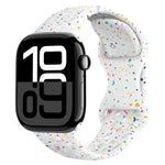 سوار ساعة من السيليكون بنمط تمويه مع إبزيم فراشة بنمط ثقوب، لسلسلة Apple Watch 10 مقاس 46مم، لسلسلة Apple Watch 10 مقاس 42مم، لسلسلة Apple Watch SE 2023 مقاس 44مم، لسلسلة Apple Watch SE 2023 مقاس 40مم