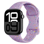 سوار ساعة من السيليكون بنمط تمويه مع إبزيم فراشة بنمط ثقوب، لسلسلة Apple Watch 10 مقاس 46مم، لسلسلة Apple Watch 10 مقاس 42مم، لسلسلة Apple Watch SE 2023 مقاس 44مم، لسلسلة Apple Watch SE 2023 مقاس 40مم