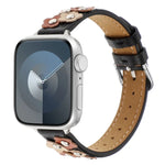 سوار ساعة من الجلد المطرز بنقشة زهرة، لساعة آبل SE 2023 مقاس 44مم، لساعة آبل SE 2023 مقاس 40مم، لساعة آبل ألترا 2 مقاس 49مم، لساعة آبل سيريس 9 مقاس 45مم، لساعة آبل سيريس 9 مقاس 41مم، لساعة آبل ألترا مقاس 49مم، لساعة آبل سيريس 8 مقاس 41مم