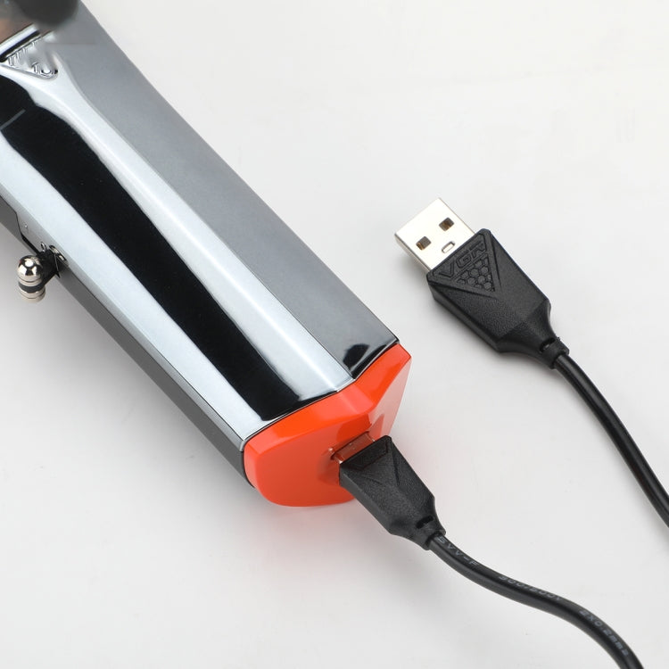 ماكينة حلاقة شعر كهربائية مغناطيسية VGR V-647 بقوة 5 واط مع عرض رقمي LED ومنفذ USB