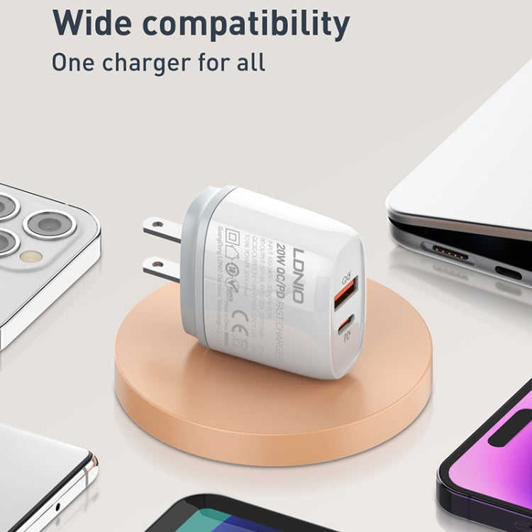 شاحن سريع LDNIO Q229 QC3.0 / PD20W USB + Type-C مع كابل Type-C إلى Type-C بطول 1 متر، قابس الاتحاد الأوروبي، قابس المملكة المتحدة، قابس الولايات المتحدة