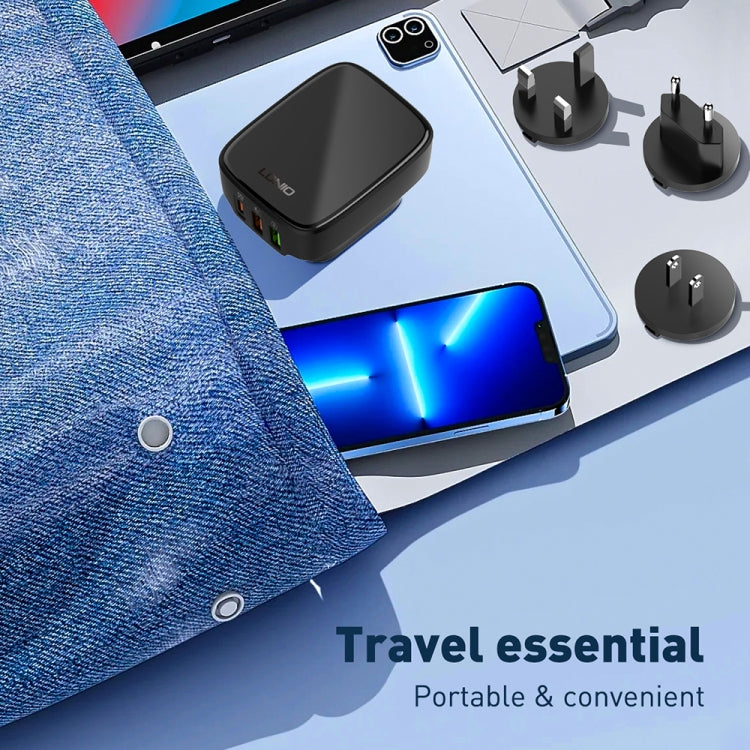 شاحن LDNIO Q334 بقوة 32 واط بمنفذ Type-C + منفذي USB مع كابل بيانات Micro USB بطول 1 متر، قابس الاتحاد الأوروبي