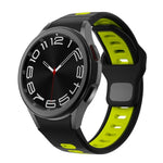 سوار ساعة سيليكون بمشبك عكسي مخطط بلونين، لساعات Samsung Galaxy Watch 7 / 6