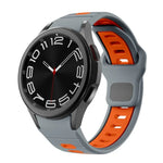 سوار ساعة سيليكون بمشبك عكسي مخطط بلونين، لساعات Samsung Galaxy Watch 7 / 6