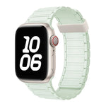 سوار ساعة سيليكون بحلقات مغناطيسية ثلاثية الحبات، لسلسلة Apple Watch 5 مقاس 44مم