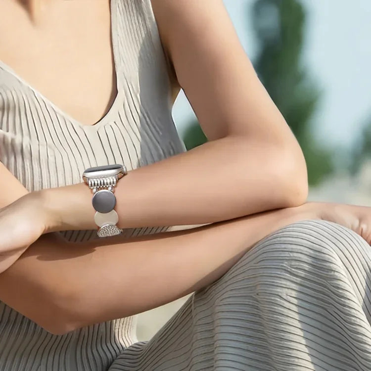 سوار ساعة معدني بسلسلة من سبيكة، لساعات Apple Watch بمقاسات 46مم / 49مم / 45مم / 44مم، لساعات Apple Watch بمقاسات 42مم / 41مم / 40مم / 38مم