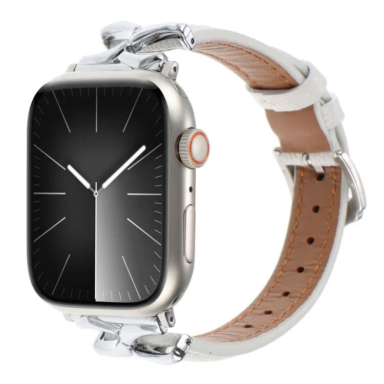 سوار ساعة من الجلد الطبيعي مع إبزيم على شكل X ونقشة نقطية، لساعات Apple Watch مقاسات 46مم / 49مم / 45مم / 44مم، لساعات Apple Watch مقاسات 42مم / 41مم / 40مم / 38مم