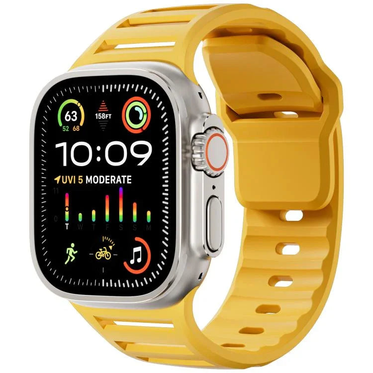 سوار ساعة سيليكون ثنائي اللون متعدد الثقوب مع مسمار واحد، لساعات Apple Watch مقاسات 46مم / 49مم / 45مم / 44مم