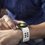 سوار ساعة سيليكون ثنائي اللون مع صفين من الثقوب Ocean، لساعات Samsung Galaxy Watch 7 مقاس 40 / 44مم