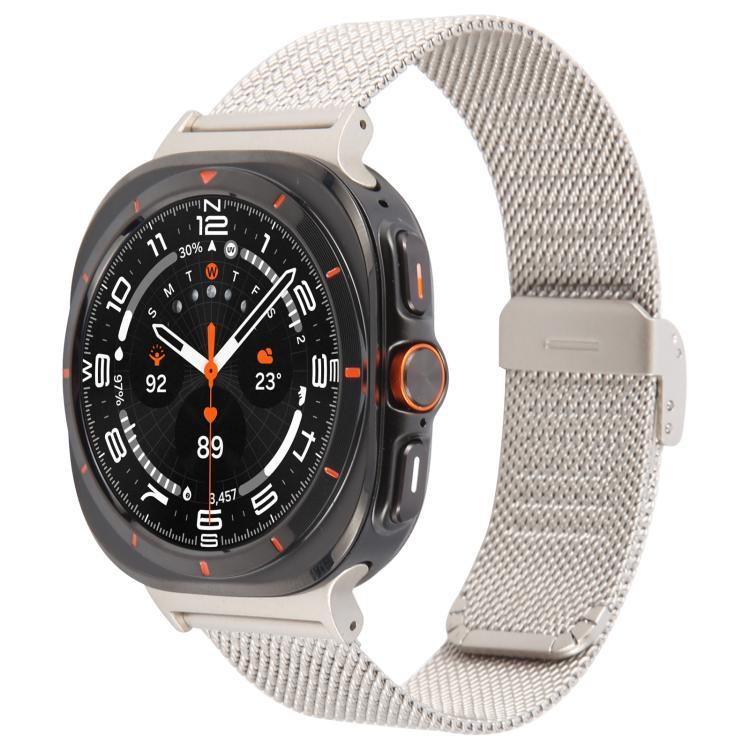 سوار ساعة معدني ميلانيزي منقوش مع إبزيم مدمج، لساعات Samsung Galaxy Watch Ultra 47مم / Ultra 2025